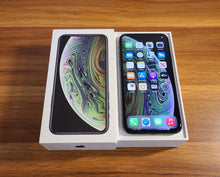Load image into Gallery viewer, iPhone XS 64gb Space gray
