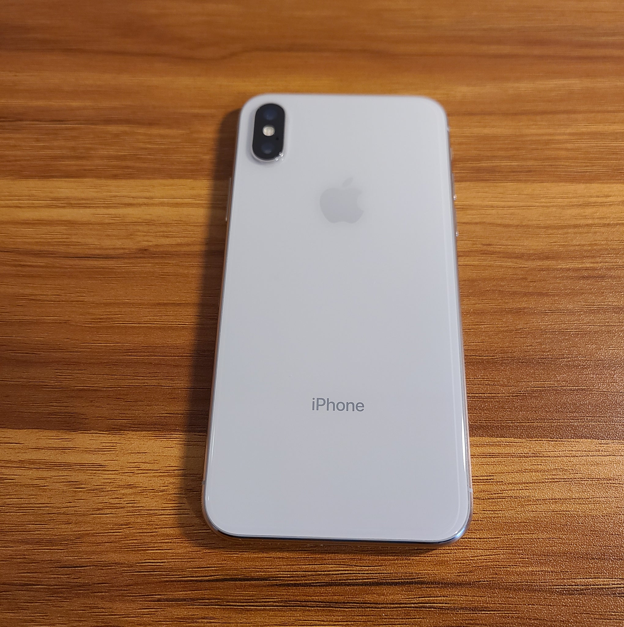 iPhone X 64gb Silver – Jay's Resales