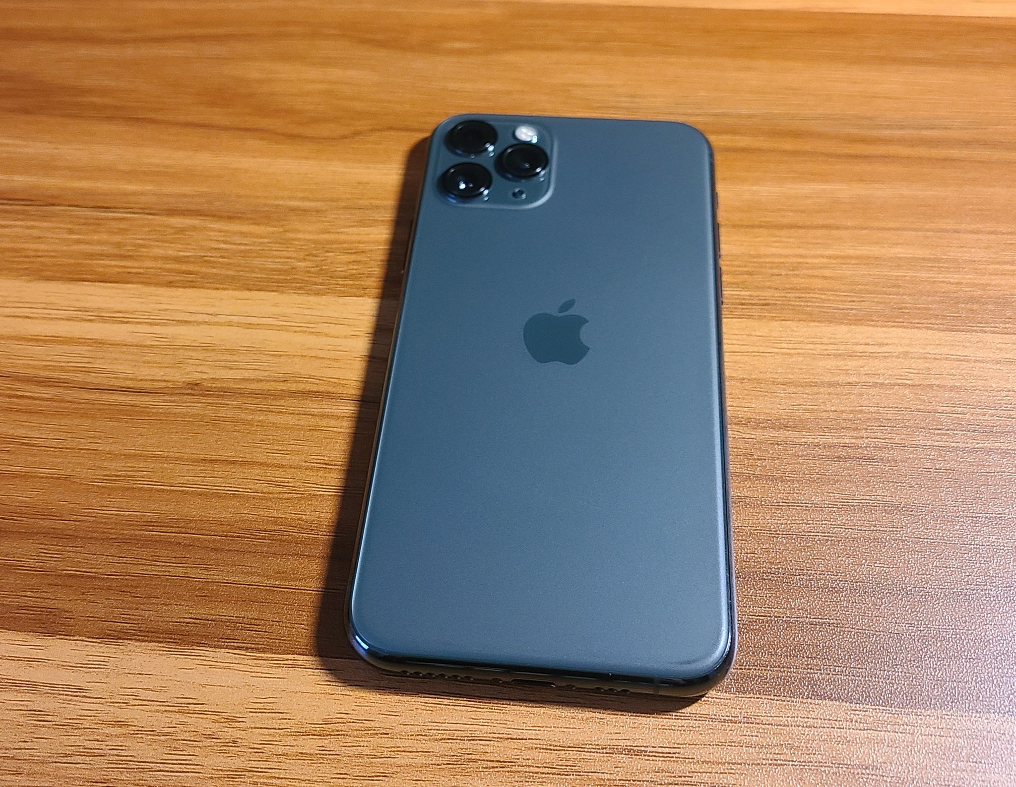 iPhone 11 Pro 64gb Midnight Green – Jay's Resales