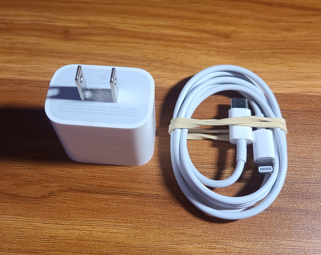 Like New Apple Charger